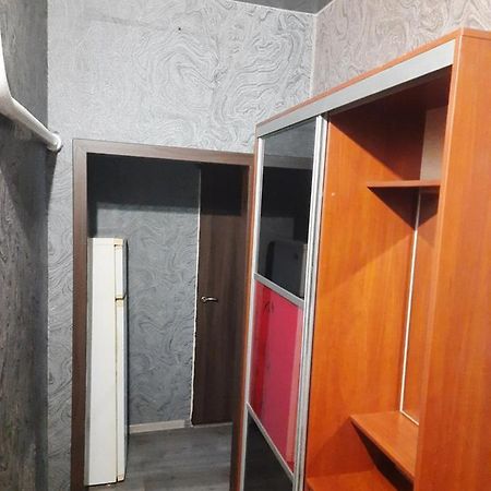 Zaporizhia Apartment 2 Bed Rooms Near Aristokrat المظهر الخارجي الصورة